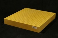 本榧(日本産)碁盤卓上盤柾目（ハギ）　2寸