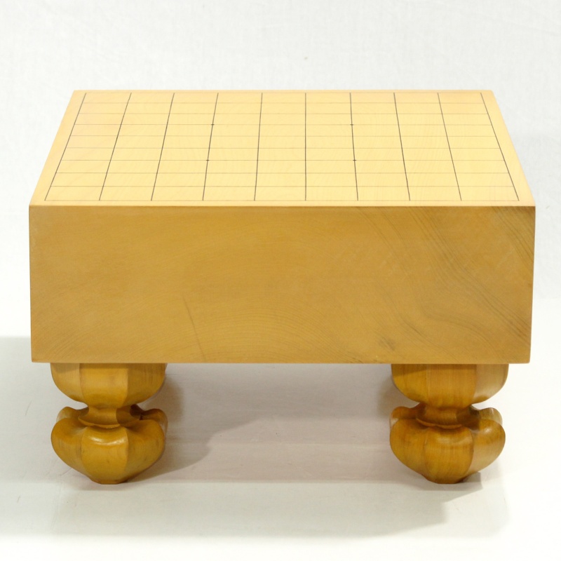 日本産脚付き本榧囲碁盤4.8寸　木表