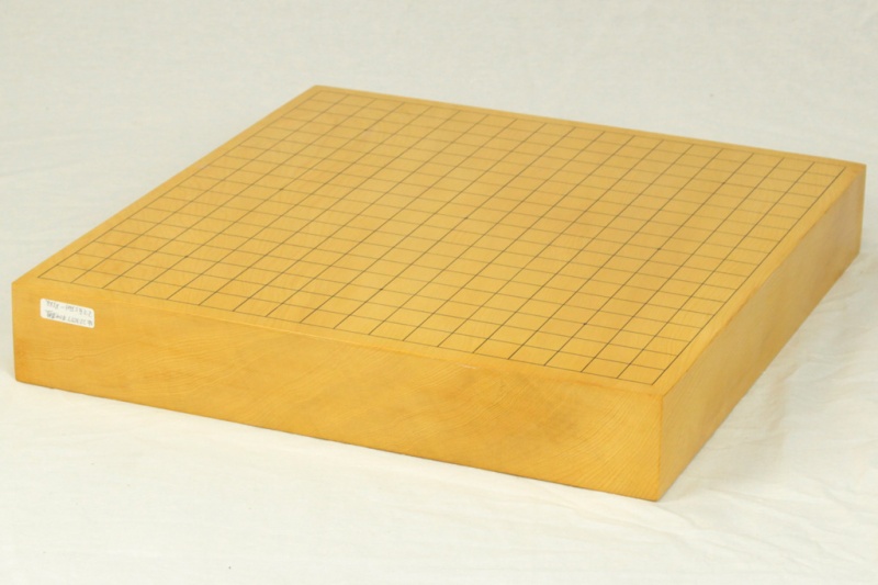 日本産本榧卓上碁盤2.1寸　板目　桐覆い付き